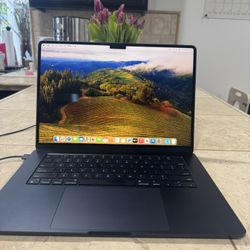 MacBook Air 15” M2