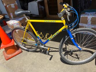 Vintage Nishiki Colorado Mountain Bike – Shimano SIS 430 Cromoly