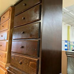 5 DRAWER PINEWOOD DRESSER