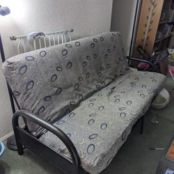 Black Futon 