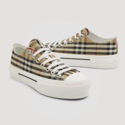 Women Sneakers