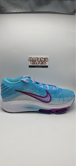 Nike GT Hustle 3 Paige Bueckers PE Sz. 10