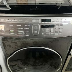 Samsung FlexDry (7.5-cu. ft .)Energy Star Certified Electric Dryer (Black Stainless Steel) Energy Star Certified