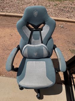 Gaming chair