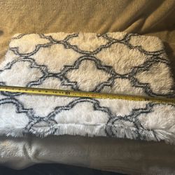 Fuzzy Bed For Your Furry Friends