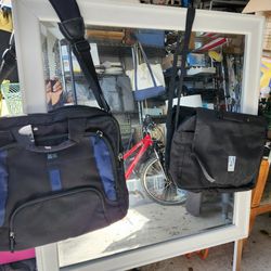 $10 Each Overnight Bag Shoulder Bag Notebook Luggage Carry On Rolling
