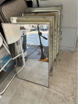5 MEDECINE CABINET $7 each