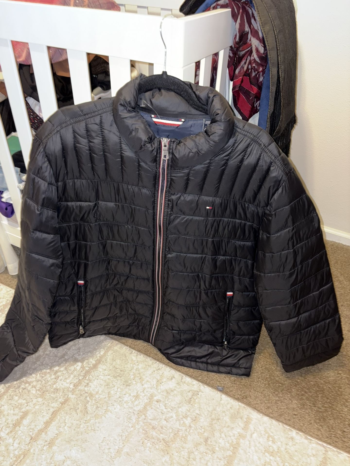Tommy Hilfiger Puffer Jacket. No Hood