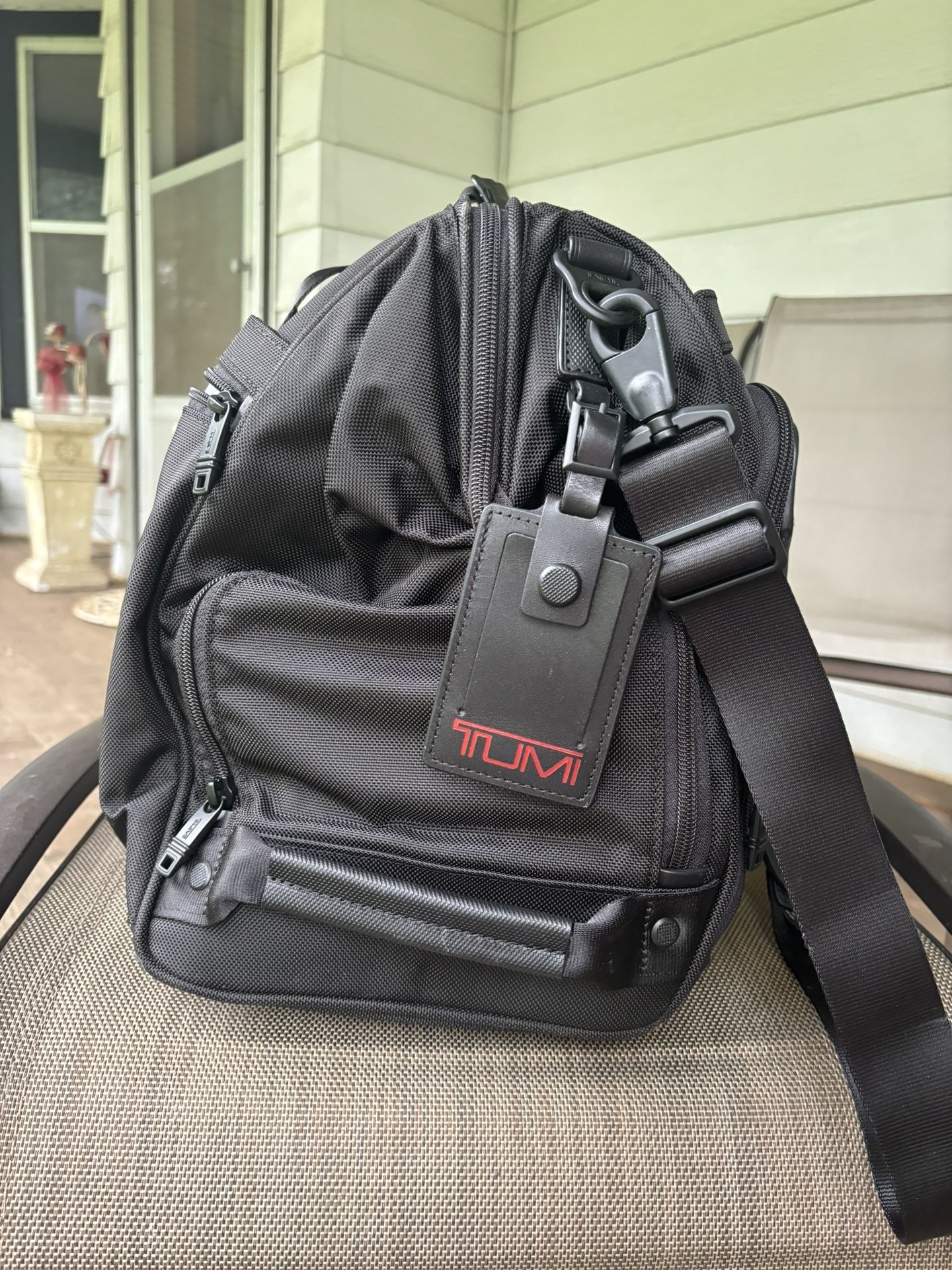 New Tumi Bag Black
