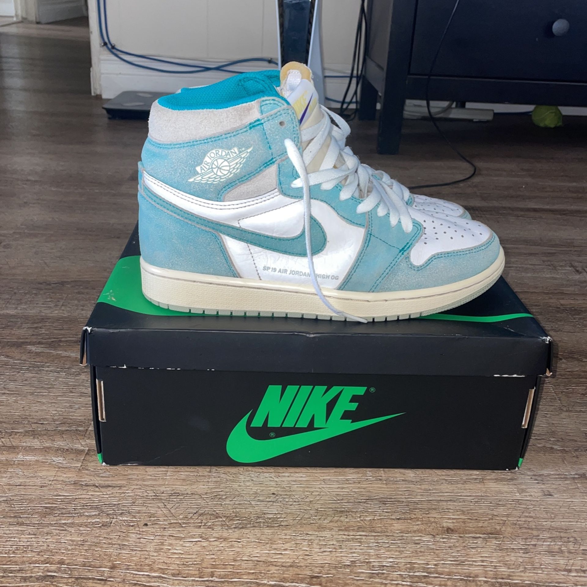 NIKE JORDAN TURBO GREEN