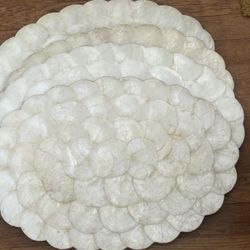 Vintage 4 Capiz Shell Placemats 20" x 14". Price Is Firm. Pickup in San Francisco . 