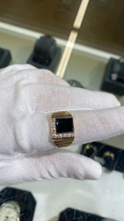 Men's onyx 14kt ring