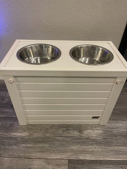 New Age Pet ECOFLEX Piedmont Double Diner Elevated Dog Bowls & Storage, Antique White, 4-cup