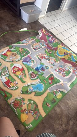 Kids play mat