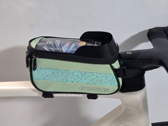 Waterproof Bike Top Tube Bag with Touchscreen