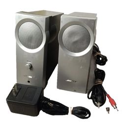 Bose Companion 2 Series Multimedia Computer PC Laptop Speakers with Cords