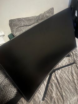Curved Samsung Monitor