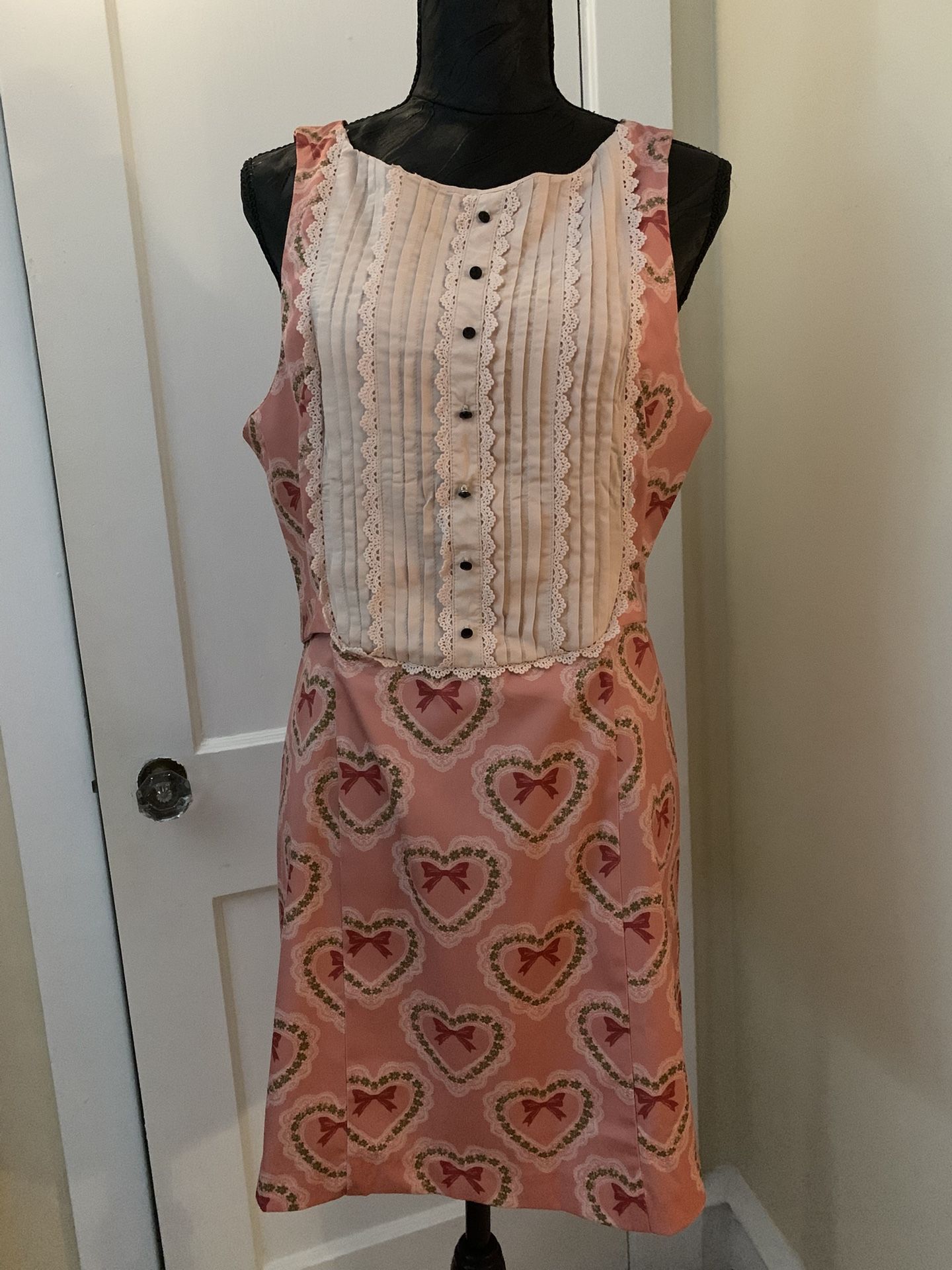 Pink Heart Patterned Sleeveless Dress by Kimchi Blue