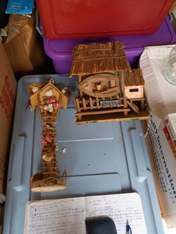 Shack and Bird stand
