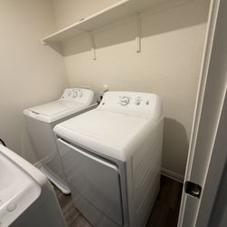 (New) GE Washer And Dryer 