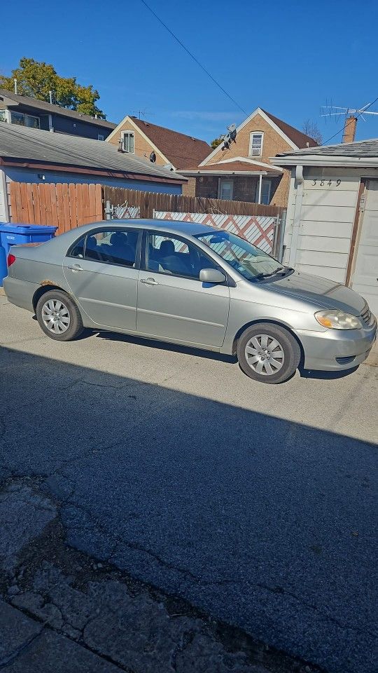2004 Toyota Corolla