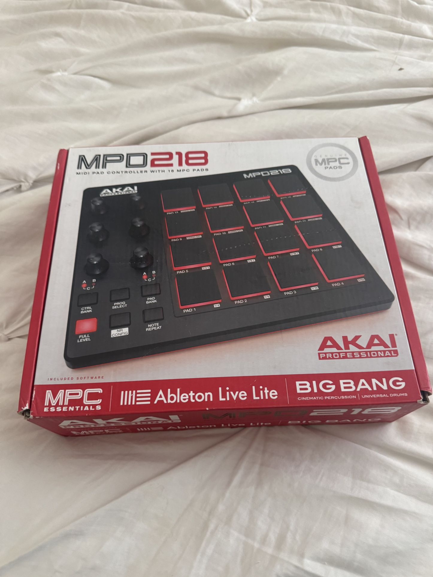 Akai MPD218