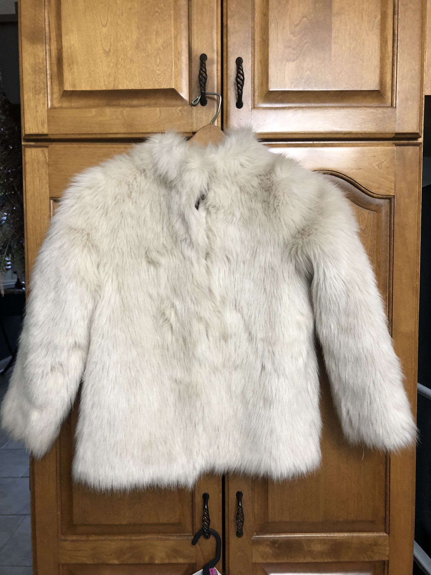 Beautiful Fur dress coat. Size youth 9/10