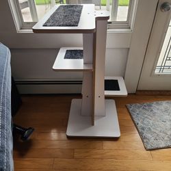 Cat tower 