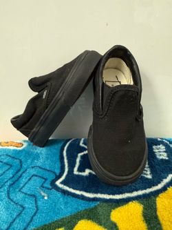 Kids black vans