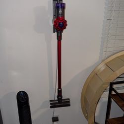 Dyson V8 cordless vacuum 