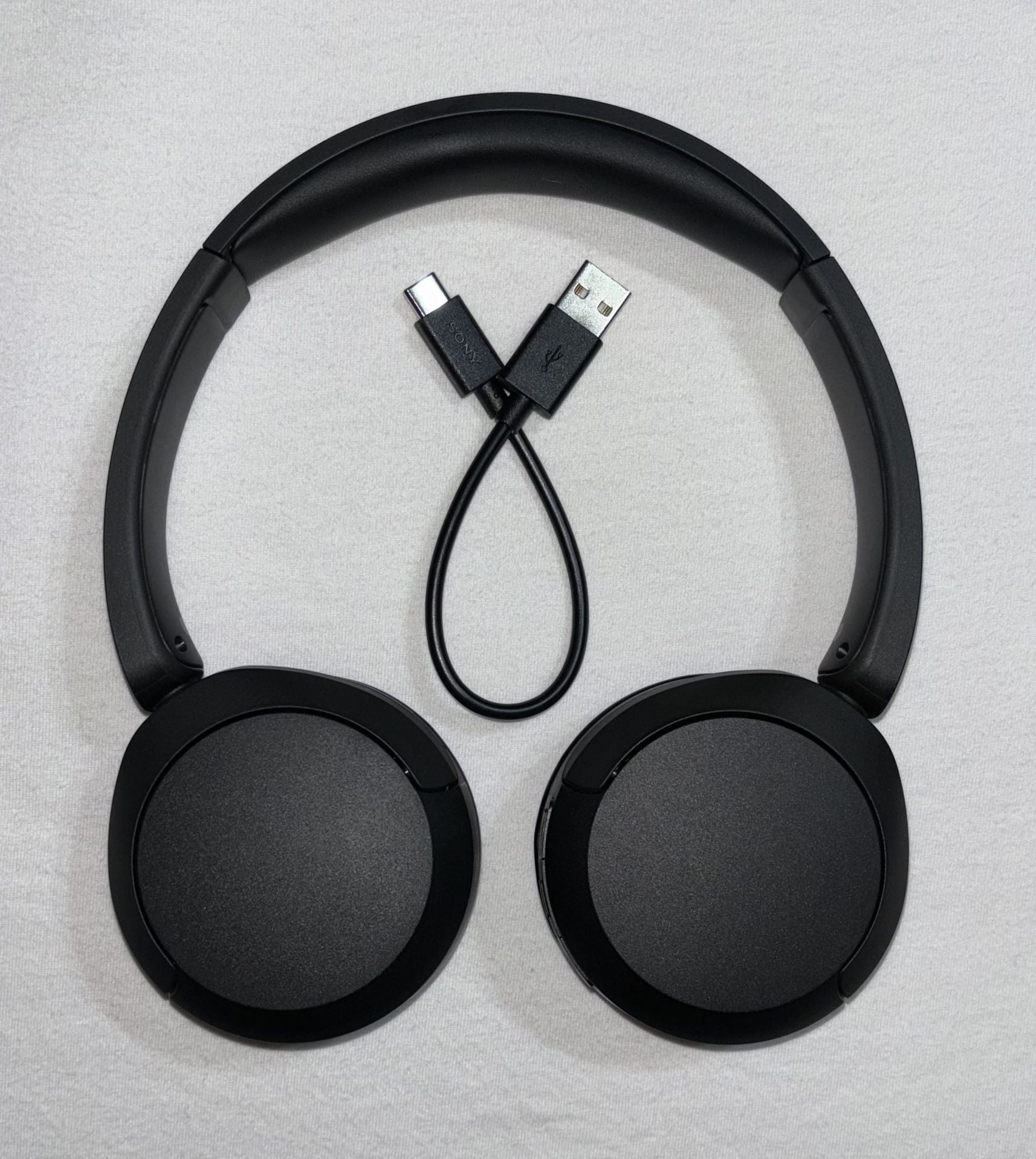 Sony WH-CH520 bluetooth On-Ear Headphones