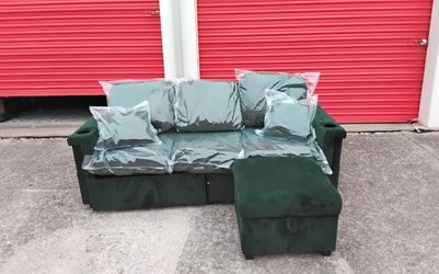 NUEVO SECTIONAL FREE DELIVERY