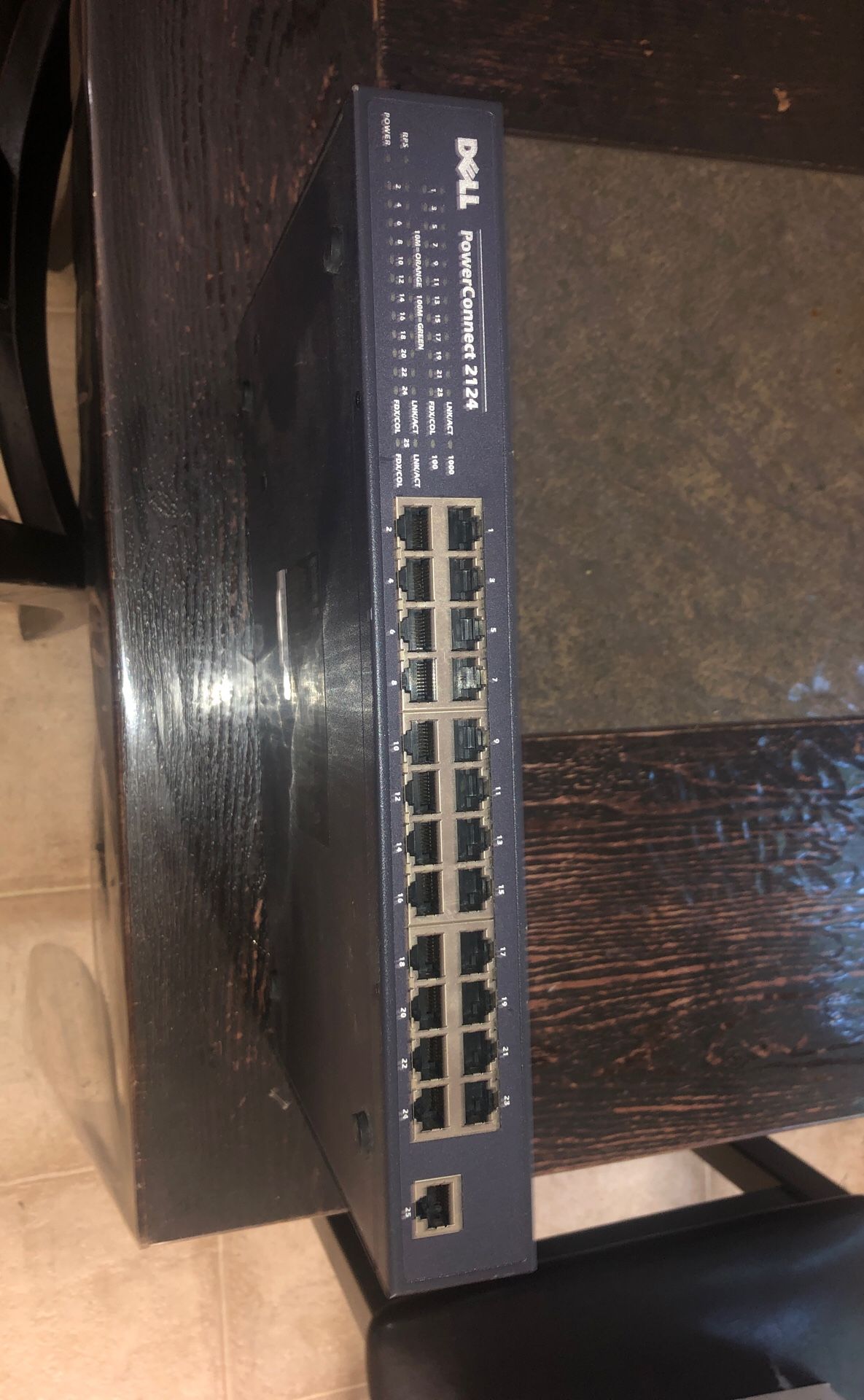 Dell powerConnect 2124