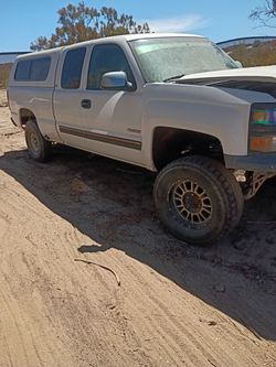 2001 Chevy Silverado 1500 needs transmission 12-in lift