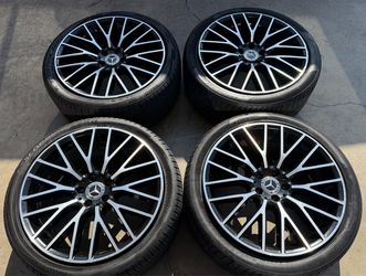 20” Mercedes OEM Factory black machine Wheels with Pirelli Tires