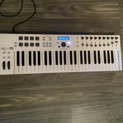 Arturia MIDI Keyboard 