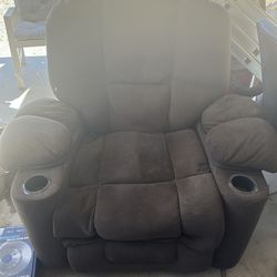 Recliner chair