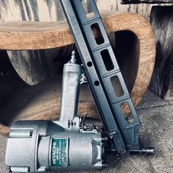 Hitachi pistol working at 100%