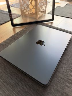 Perfect Apple MacBook Air