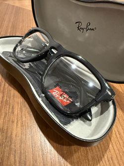 RAY BAN