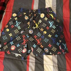 Lv Shorts 
