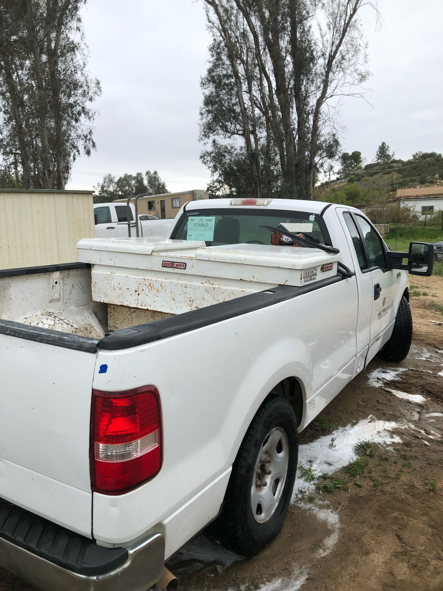 f150 fuel tank and tool box