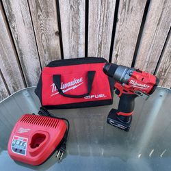 Milwaukee M12 Fuel 12 Volt 1/2” Hammer Drill w/ 3.0Ah Battery Charger And Tool Bag/ NEW