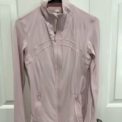 Pink lululemon size 4-6 small