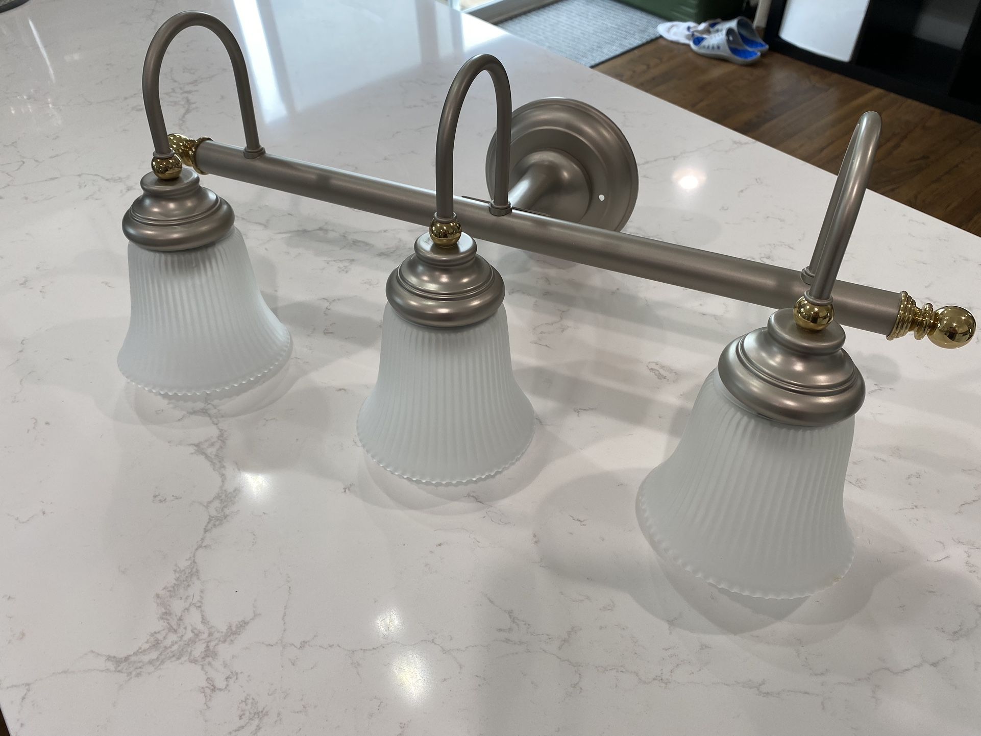 Bathroom Lighting fixture