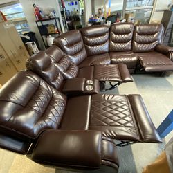 FREE DELIVERY AND INSTALLATION - Brand New (Grey Black or Brown) RECLINING SECTIONAL