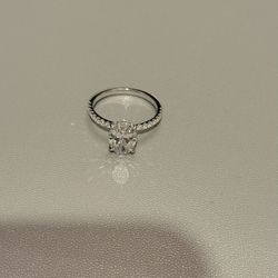Stunning 3 Carat Total Weight Oval Lab Diamond Ring 