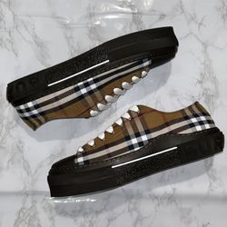Burberry Mens Low Tops