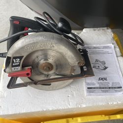 Skil Saw Model 5380 Vintage 7 1/4" Circular Saw 12 Amp 5300 Rpm Corded Electric $50.oo OBO