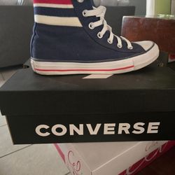Converse Size 8 Womens